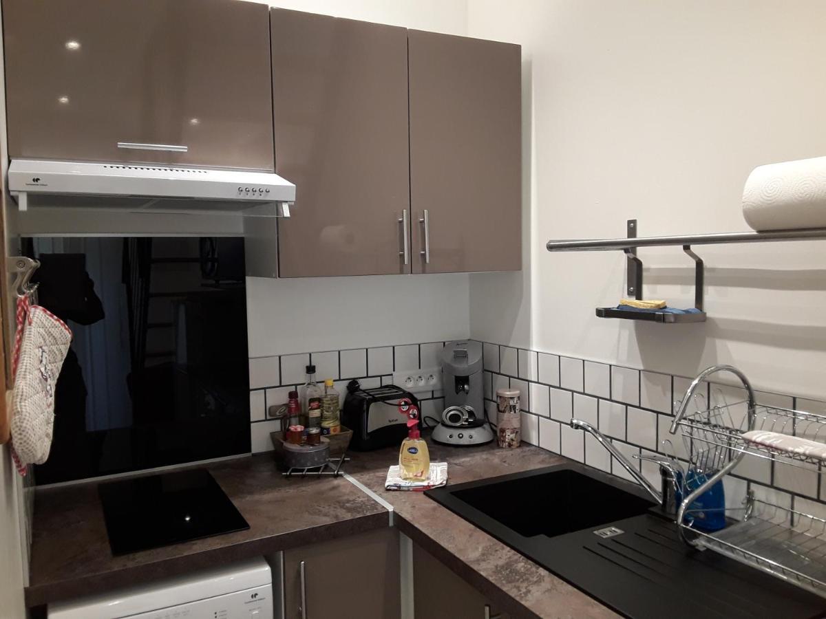 Yofanto Apartment Senas Ngoại thất bức ảnh