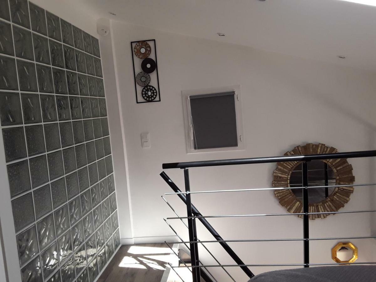 Yofanto Apartment Senas Ngoại thất bức ảnh